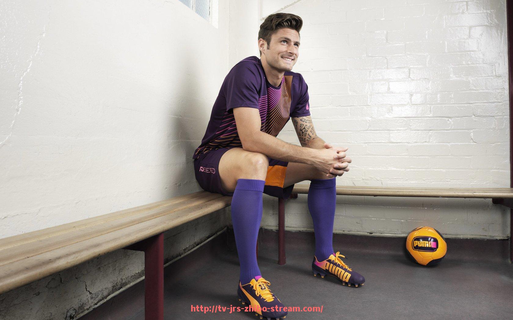 jrs直播-世俱杯球迷现场应援道具制作工作坊精彩回顾